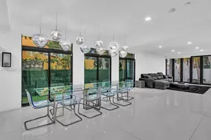 3010 Alton Rd, Miami Beach, FL 33140 - Photo 10