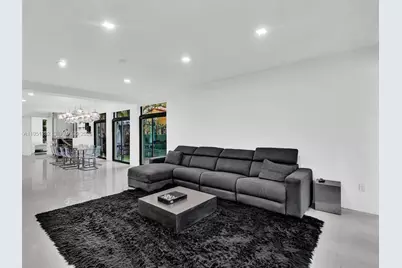 3010 Alton Rd, Miami Beach, FL 33140 - Photo 16