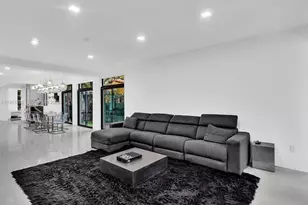 3010 Alton Rd, Miami Beach, FL 33140 - Photo 16