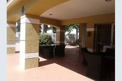 430 S Park Rd #3-303, Hollywood, FL 33021 - Photo 10