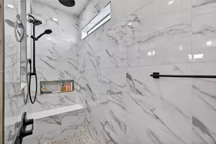 10752 Northbrook Cir, Palm Beach Gardens, FL 33412 - Photo 32