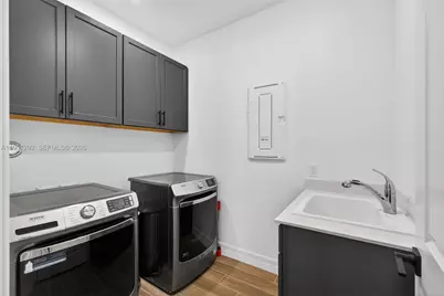 10752 Northbrook Cir, Palm Beach Gardens, FL 33412 - Photo 22