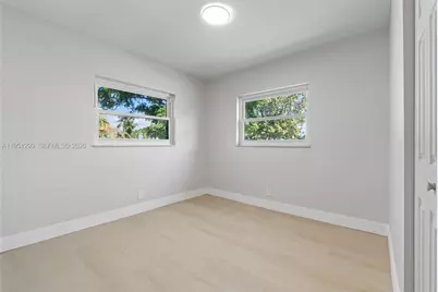 511 SW 72nd Ave, North Lauderdale, FL 33068 - Photo 14