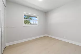 511 SW 72nd Ave, North Lauderdale, FL 33068 - Photo 12