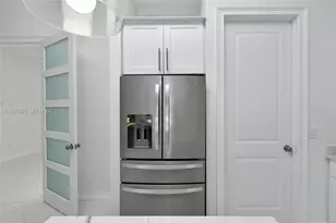 843 S Burns Ave S, Lehigh Acres, FL 33974 - Photo 12