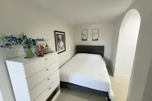 224 E 42nd St, Hialeah, FL 33013 - Photo 40