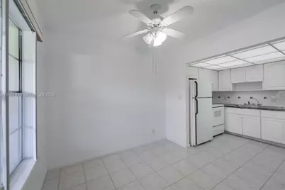 3071 NW 47th Ter #321, Lauderdale Lakes, FL 33313 - Photo 26