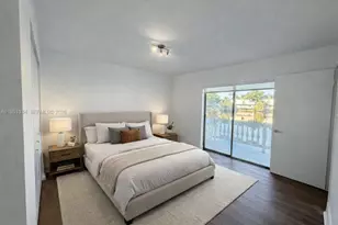 1361 NE 40th Pl, Oakland Park, FL 33334 - Photo 14