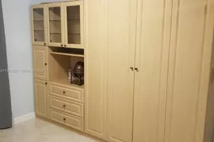 2500 Parkview Dr, Hallandale Beach, FL 33009 - Photo 14