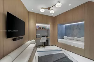 851 NE 1st Ave, Miami, FL 33132 - Photo 16