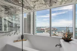 851 NE 1st Ave, Miami, FL 33132 - Photo 70