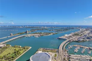 851 NE 1st Ave, Miami, FL 33132 - Photo 20