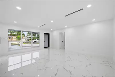 4711 NE 18th Ave, Oakland Park, FL 33334 - Photo 8