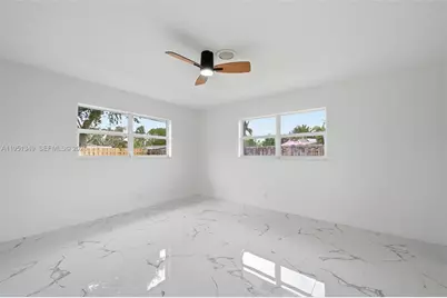 4711 NE 18th Ave, Oakland Park, FL 33334 - Photo 10