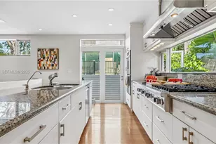 4805 Cherokee Ave, Miami Beach, FL 33140 - Photo 6