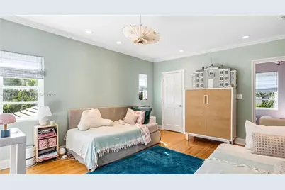 4805 Cherokee Ave, Miami Beach, FL 33140 - Photo 18