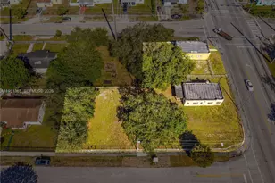 8610 NW 17th Ave, Miami, FL 33147 - Photo 12