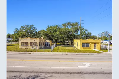 8610 NW 17th Ave, Miami, FL 33147 - Photo 14