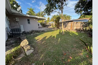 2510 NE 9th Ter, Pompano Beach, FL 33064 - Photo 26