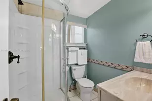 3033 Lakeshore Dr, Dania Beach, FL 33312 - Photo 44