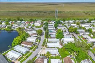 21771 NW 6th St, Pembroke Pines, FL 33029 - Photo 24