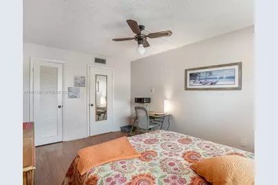 8861 Sunrise Lakes Blvd #106, Sunrise, FL 33322 - Photo 16