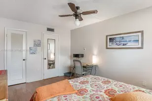 8861 Sunrise Lakes Blvd, Sunrise, FL 33322 - Photo 16