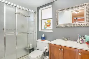 8861 Sunrise Lakes Blvd, Sunrise, FL 33322 - Photo 14