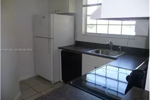 2061 NW 96th Terrace, Pembroke Pines, FL 33024 - Photo 6