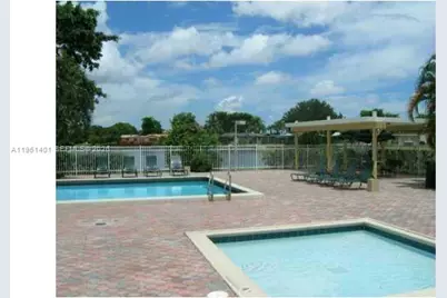 2061 NW 96th Ter #12P, Pembroke Pines, FL 33024 - Photo 32