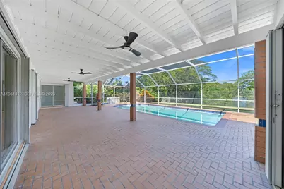 7021 SW 107 St, Pinecrest, FL 33156 - Photo 20