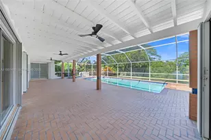 7021 SW 107th St, Pinecrest, FL 33156 - Photo 20