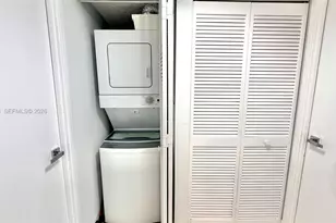 290 174th St, Sunny Isles Beach, FL 33160 - Photo 16