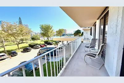 290 174th St #312, Sunny Isles Beach, FL 33160 - Photo 20