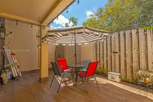 1210 NW 99th Ave, Pembroke Pines, FL 33024 - Photo 24