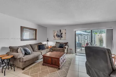 1210 NW 99th Ave #66, Pembroke Pines, FL 33024 - Photo 4