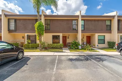 1210 NW 99th Ave #66, Pembroke Pines, FL 33024 - Photo 1