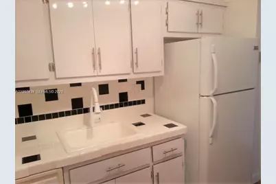 1865 79th St Cswy #5H, North Bay Village, FL 33141 - Photo 16