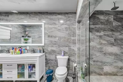 3320 NW 177th Ter, Miami Gardens, FL 33056 - Photo 16