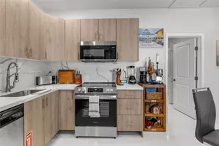 1430 NE 11th St, Homestead, FL 33033 - Photo 1