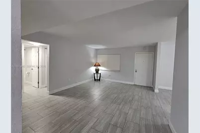 8075 SW 107th Ave #114, Miami, FL 33173 - Photo 18