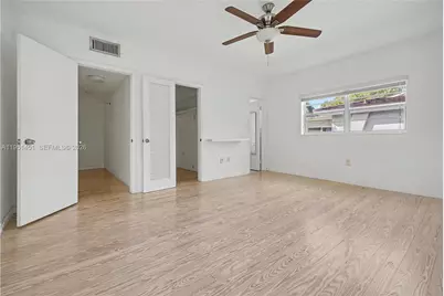 73 Edgewater Dr #3, Coral Gables, FL 33133 - Photo 18