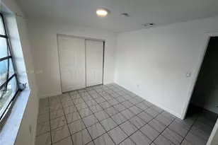 1719 NW 16th St, Miami, FL 33125 - Photo 16