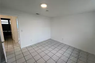 1719 NW 16th St, Miami, FL 33125 - Photo 18