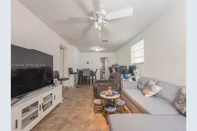 410 Pinecrest Dr, Miami Springs, FL 33166 - Photo 28