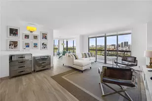 3530 Mystic Pointe Dr, Aventura, FL 33180 - Photo 6