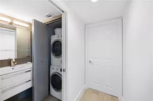 3530 Mystic Pointe Dr, Aventura, FL 33180 - Photo 36