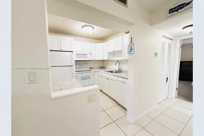 3061 NW 47th Ter #228B, Lauderdale Lakes, FL 33313 - Photo 14