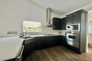 18715 NW 1st St, Pembroke Pines, FL 33029 - Photo 10