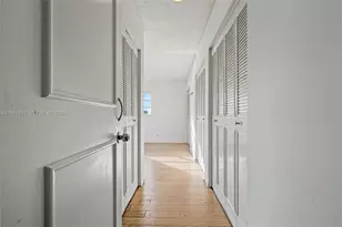 1024 SE 3rd Ave, Dania Beach, FL 33004 - Photo 22